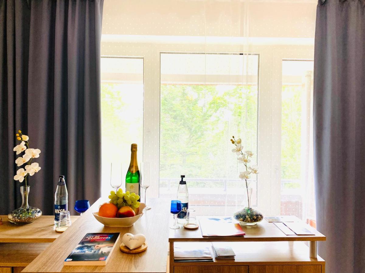 Welcome To Messe! Two-Bedroom Smartapartment &Balcony Hanôver Exterior foto